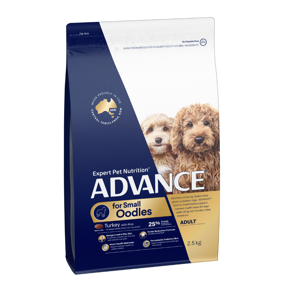 A 2.5 kg bag of Advance for Small Oodles Adult dog food, featuring a navy blue and white design with a photo of two small dogs on the front.